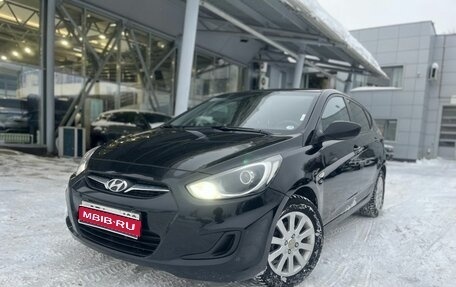 Hyundai Solaris II рестайлинг, 2012 год, 890 000 рублей, 1 фотография