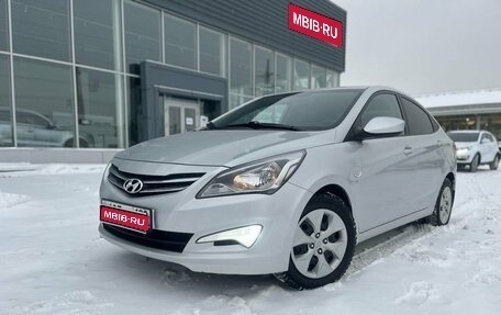 Hyundai Solaris II рестайлинг, 2016 год, 1 100 000 рублей, 1 фотография