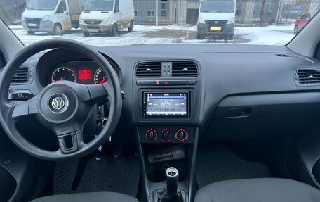 Volkswagen Polo VI (EU Market), 2012 год, 600 000 рублей, 9 фотография