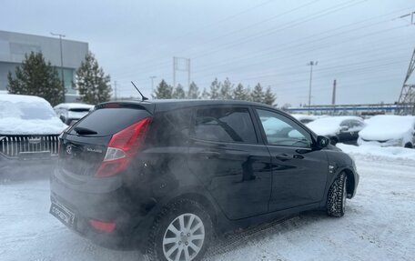 Hyundai Solaris II рестайлинг, 2012 год, 890 000 рублей, 5 фотография