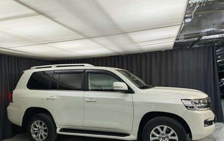 Toyota Land Cruiser 200, 2015 год, 6 400 000 рублей, 4 фотография