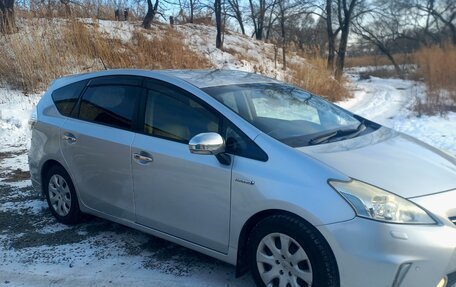 Toyota Prius Alpha I (ZVW40/41), 2014 год, 1 350 000 рублей, 4 фотография