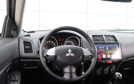 Mitsubishi ASX I рестайлинг, 2013 год, 900 000 рублей, 10 фотография