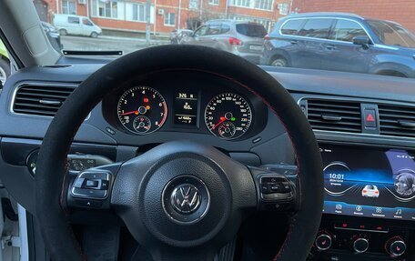 Volkswagen Jetta VI, 2012 год, 1 240 000 рублей, 7 фотография