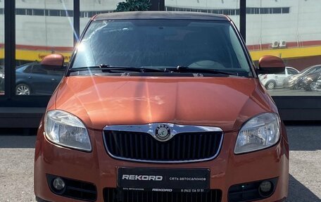 Skoda Fabia II, 2010 год, 686 000 рублей, 3 фотография