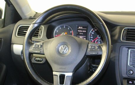 Volkswagen Jetta VI, 2013 год, 1 094 000 рублей, 19 фотография