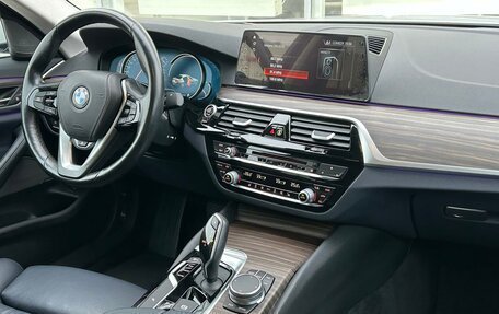 BMW 5 серия, 2017 год, 5 149 000 рублей, 13 фотография