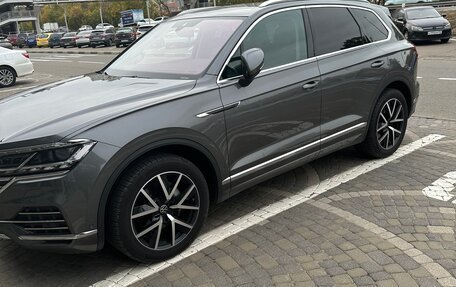 Volkswagen Touareg III, 2022 год, 7 500 000 рублей, 2 фотография