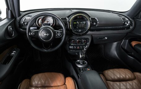 MINI Clubman, 2019 год, 2 419 000 рублей, 6 фотография