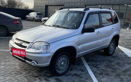 Chevrolet Niva I рестайлинг, 2013 год, 595 000 рублей, 12 фотография