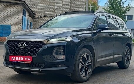 Hyundai Santa Fe IV, 2019 год, 3 520 000 рублей, 2 фотография