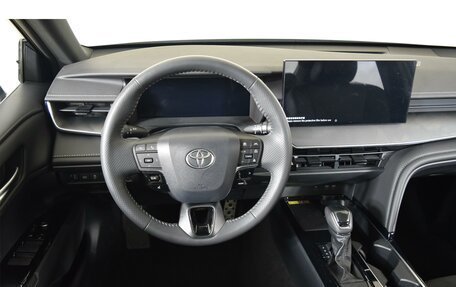 Toyota Camry, 2024 год, 4 990 000 рублей, 19 фотография