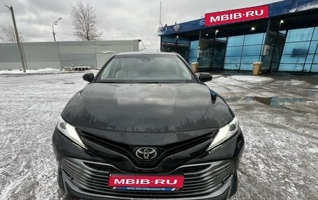 Toyota Camry, 2018 год, 2 530 000 рублей, 1 фотография