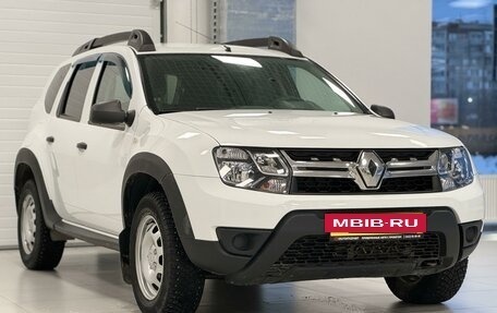 Renault Duster I рестайлинг, 2017 год, 1 349 000 рублей, 3 фотография