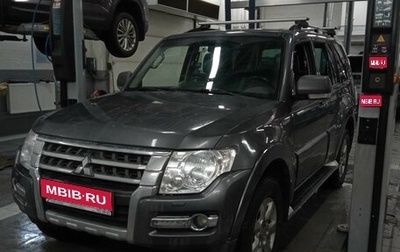 Mitsubishi Pajero IV, 2015 год, 2 860 000 рублей, 1 фотография