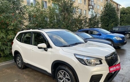 Subaru Forester, 2019 год, 2 900 000 рублей, 2 фотография