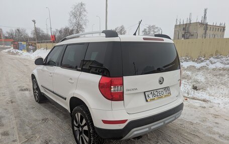 Skoda Yeti I рестайлинг, 2015 год, 1 690 000 рублей, 4 фотография