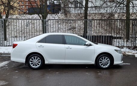 Toyota Camry, 2014 год, 1 890 000 рублей, 8 фотография