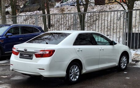 Toyota Camry, 2014 год, 1 890 000 рублей, 7 фотография