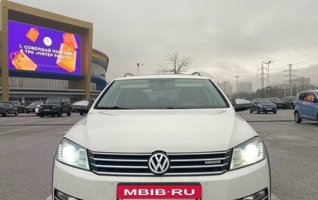 Volkswagen Passat B7, 2013 год, 1 790 000 рублей, 2 фотография