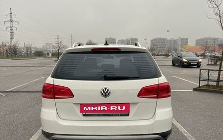 Volkswagen Passat B7, 2013 год, 1 790 000 рублей, 10 фотография