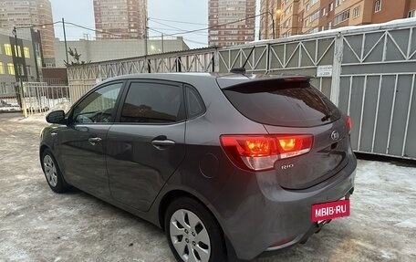 KIA Rio III рестайлинг, 2017 год, 1 350 000 рублей, 18 фотография