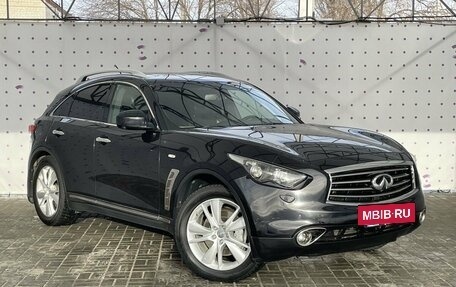 Infiniti FX II, 2012 год, 1 750 000 рублей, 2 фотография