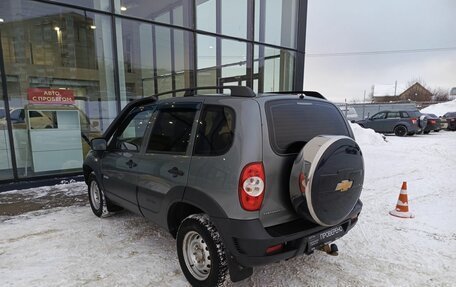 Chevrolet Niva I рестайлинг, 2015 год, 648 000 рублей, 8 фотография