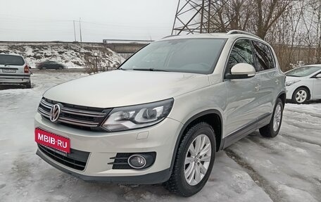 Volkswagen Tiguan I, 2012 год, 1 445 000 рублей, 1 фотография