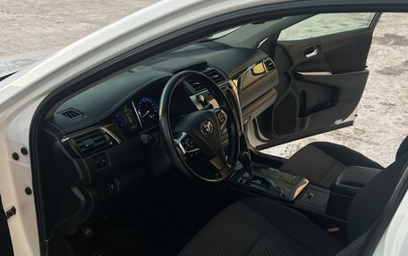 Toyota Camry, 2015 год, 2 150 000 рублей, 8 фотография