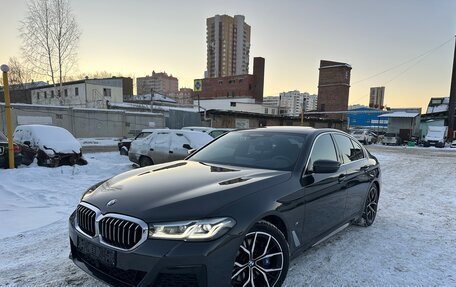 BMW 5 серия, 2020 год, 5 900 000 рублей, 3 фотография