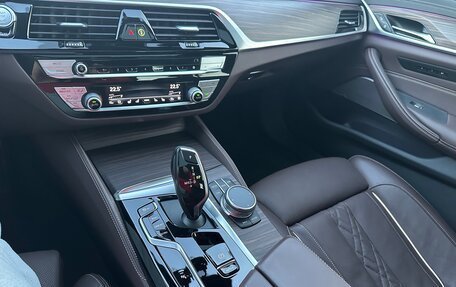 BMW 5 серия, 2020 год, 5 900 000 рублей, 25 фотография