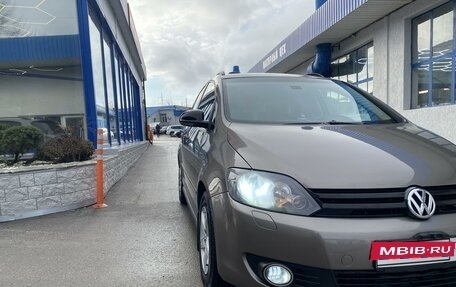 Volkswagen Golf Plus II, 2012 год, 1 050 000 рублей, 2 фотография