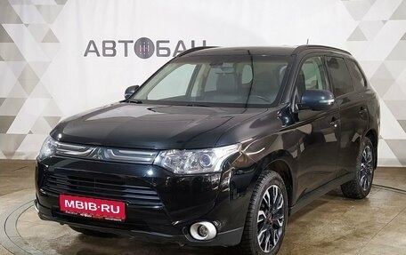 Mitsubishi Outlander III рестайлинг 3, 2014 год, 1 749 000 рублей, 1 фотография