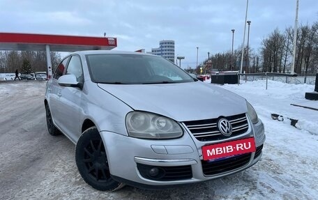 Volkswagen Jetta VI, 2007 год, 410 000 рублей, 2 фотография