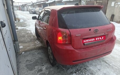 Toyota Corolla, 2005 год, 700 000 рублей, 10 фотография