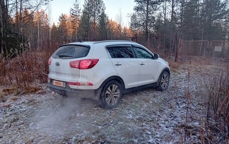 KIA Sportage III, 2011 год, 1 600 000 рублей, 17 фотография