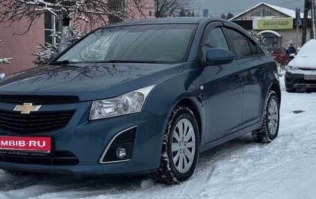 Chevrolet Cruze II, 2013 год, 875 000 рублей, 2 фотография