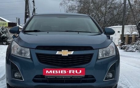 Chevrolet Cruze II, 2013 год, 875 000 рублей, 3 фотография