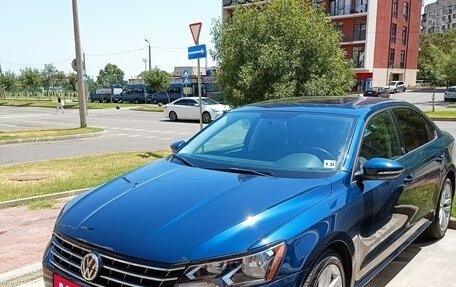 Volkswagen Passat B8 рестайлинг, 2018 год, 2 300 000 рублей, 13 фотография