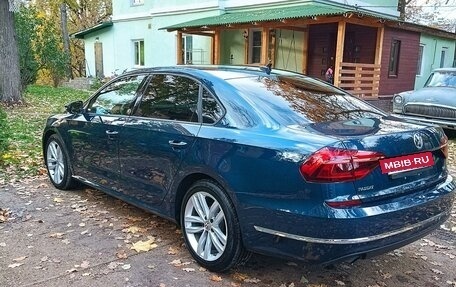 Volkswagen Passat B8 рестайлинг, 2018 год, 2 300 000 рублей, 9 фотография