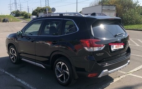 Subaru Forester, 2023 год, 5 100 000 рублей, 3 фотография