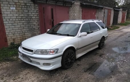 Toyota Mark II VIII (X100), 2001 год, 680 000 рублей, 1 фотография