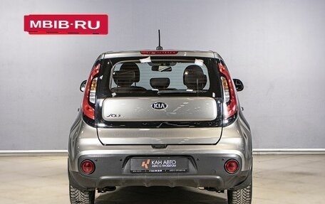 KIA Soul II рестайлинг, 2017 год, 1 360 000 рублей, 10 фотография