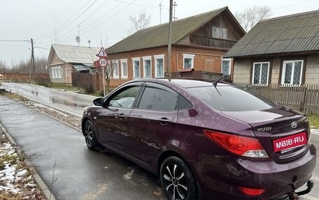 Hyundai Solaris II рестайлинг, 2011 год, 659 000 рублей, 2 фотография