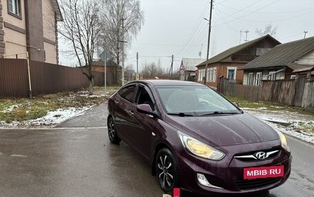 Hyundai Solaris II рестайлинг, 2011 год, 659 000 рублей, 8 фотография