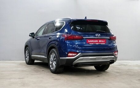 Hyundai Santa Fe IV, 2018 год, 2 320 000 рублей, 6 фотография