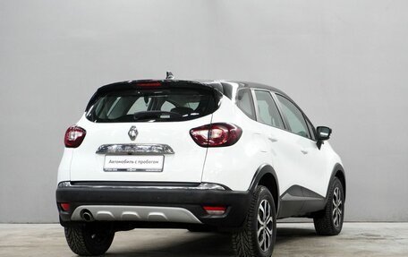 Renault Kaptur I рестайлинг, 2021 год, 1 800 000 рублей, 8 фотография