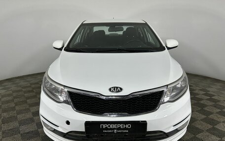 KIA Rio III рестайлинг, 2015 год, 820 000 рублей, 2 фотография