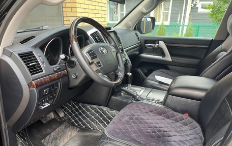 Toyota Land Cruiser 200, 2013 год, 4 200 000 рублей, 19 фотография